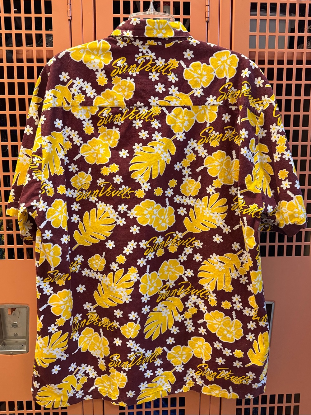 ASU Sun Devils Floral Button-Up Short sleeve shirt. SZ XL - Picture 4 of 5